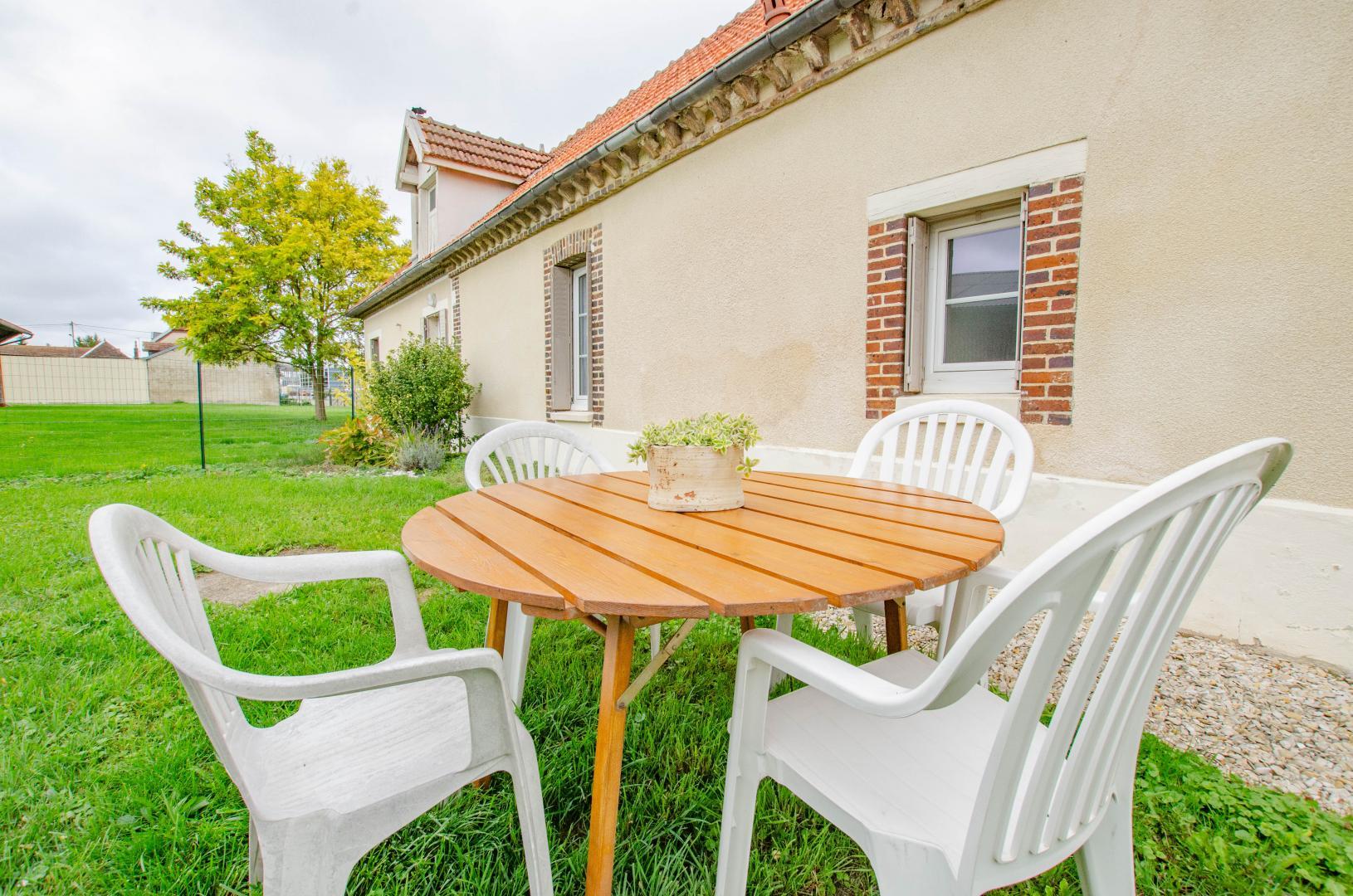 Sitemapcdatahttpssalymixel Thicoipeinfometeo Fontaine Les Gres